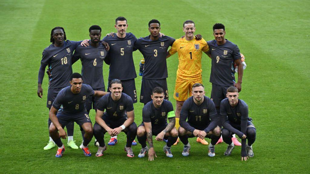 England team photo ahead of facing Bosnia and Herzegovina in June 2024
