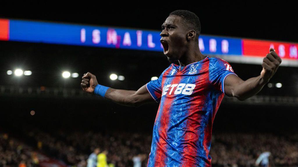 Ismaila Sarr, Crystal Palace winger