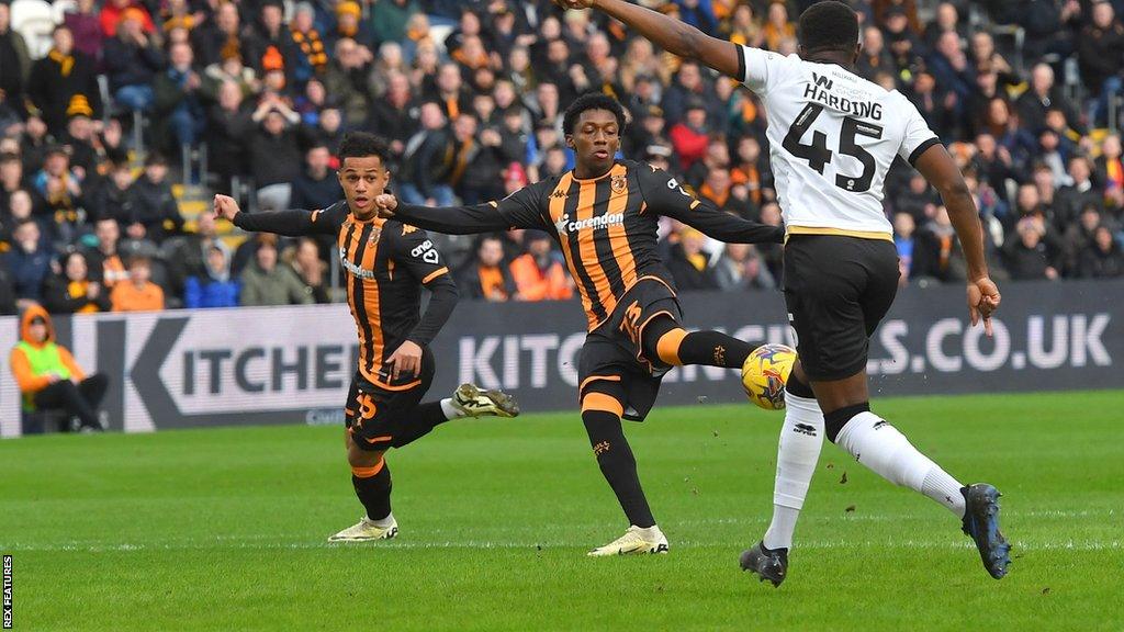 Jaden Philogene scores for Hull