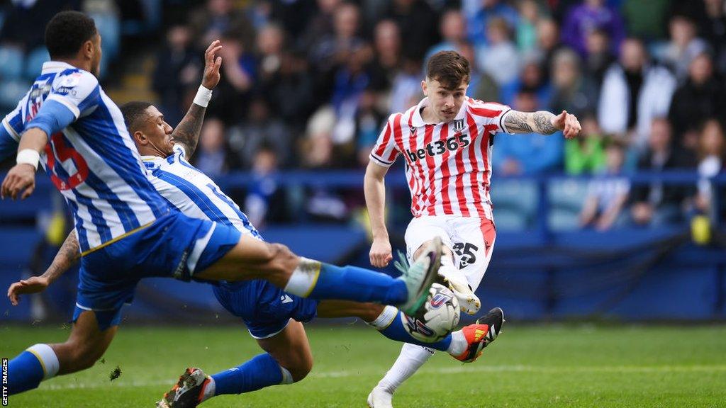 Luke Cundle scores for Stoke