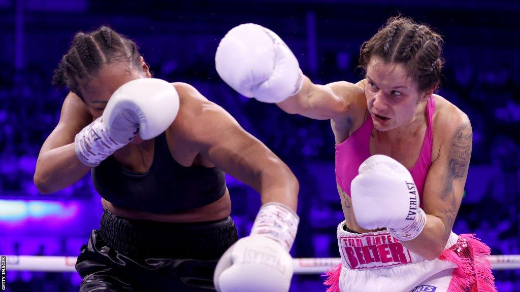 Cecilia Braekhus is punched by Terri Harper