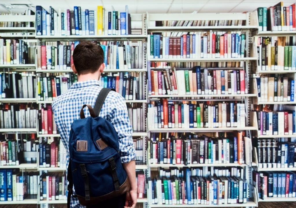 Student in library