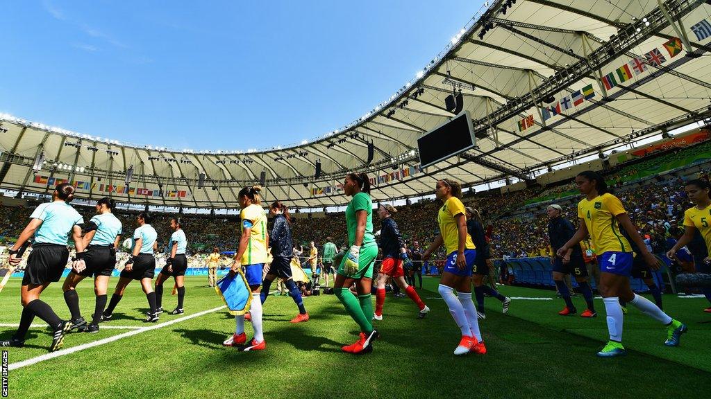 Brazil playing Sweden in semi-final of Rio Olympics at Maracana