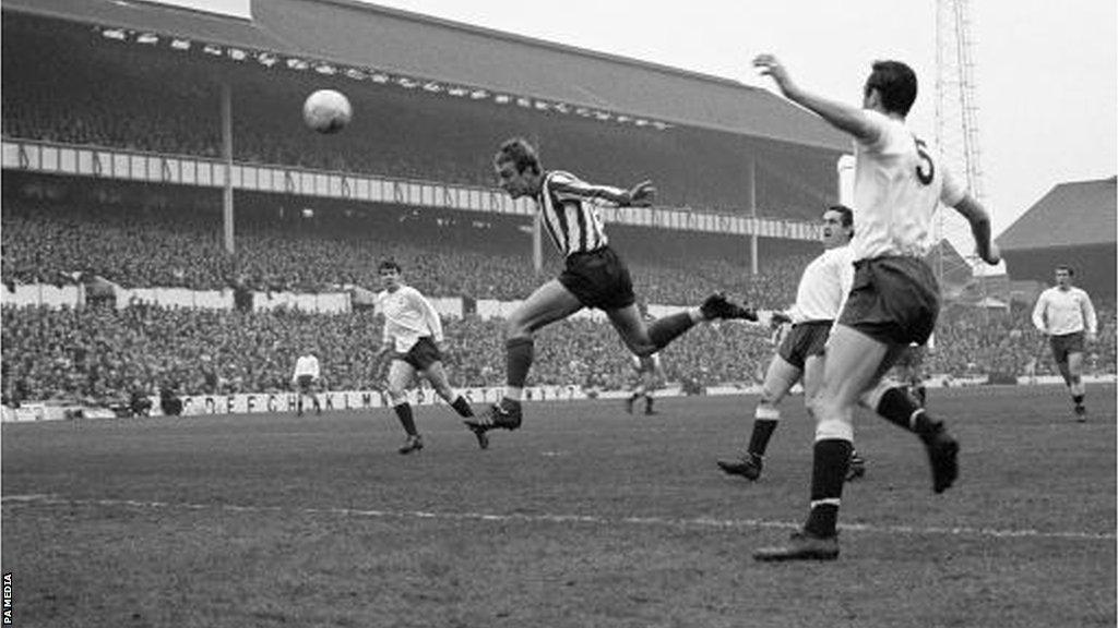 Ron Davies heads home against Tottenham in 1966