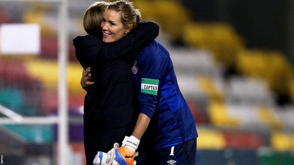 Former Republic of Ireland goalkeeper Emma Byrne has been named in the coaching staff of interim manager Eileen Gleeson