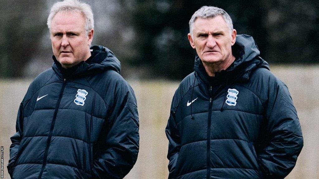 Mark Venus and Tony Mowbray on the training pitch