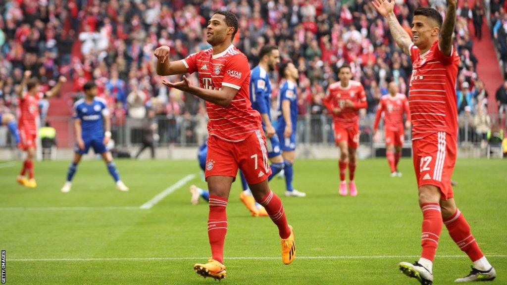 Serge Gnabry celebrates