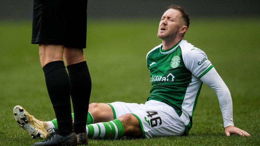 Aiden McGeady goes down injured in February