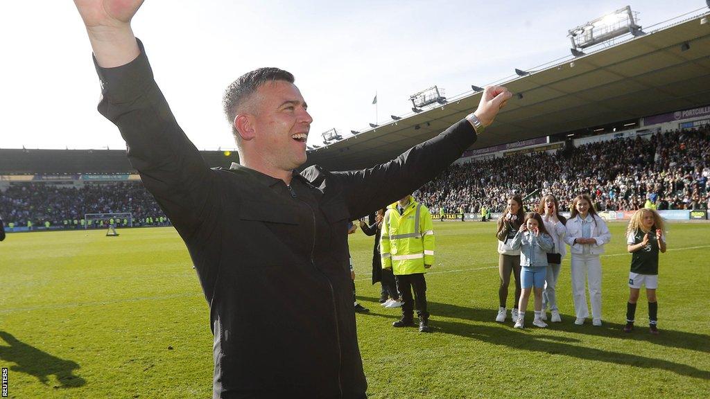 Steven Schumacher celebrates promotion