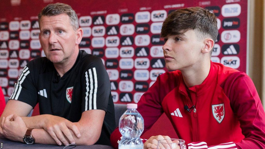 Wales Under-17 boss Craig Knight and captain Charlie Crew at a media session ahead of Euro 2023