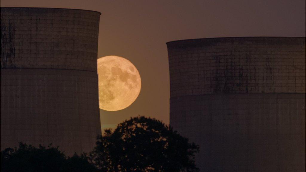 Ratcliffe-on-Soar strawberry supermoon