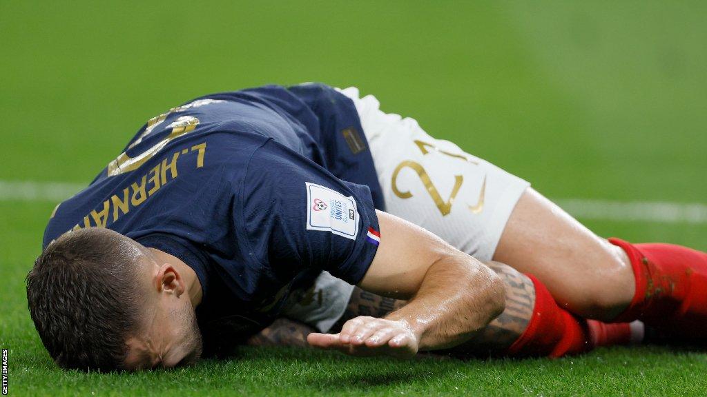 Lucas Hernandez injured against Australia