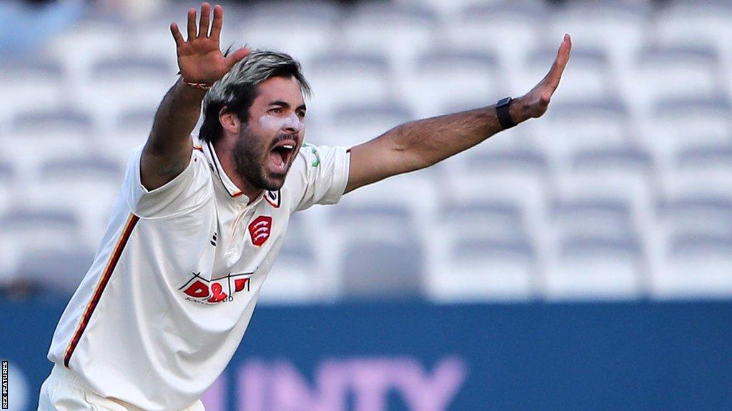 Shane Snater took two crucial final-day wickets at Lord's