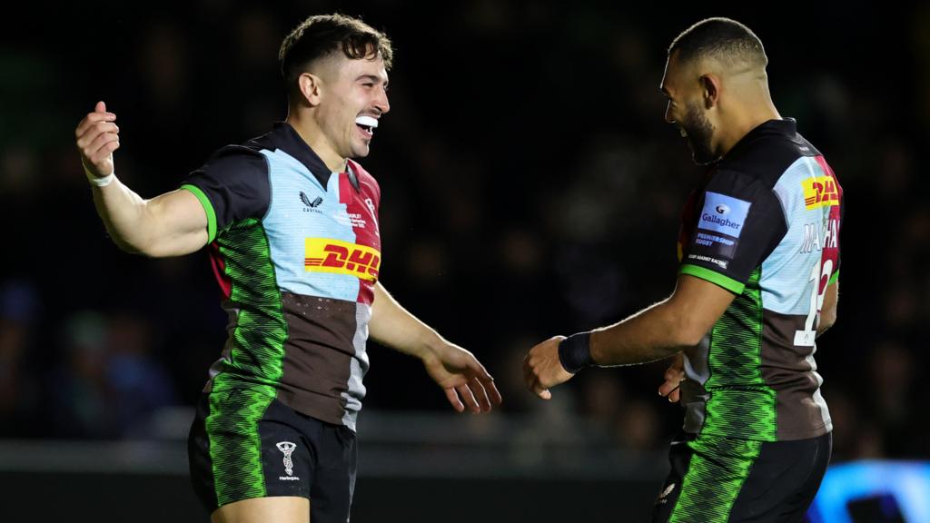 Cadan Murley of Harlequins with team mate Joe Marchant