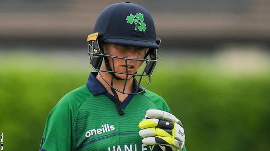 Arlene Kelly's 30 off 17 balls put Ireland in a strong position