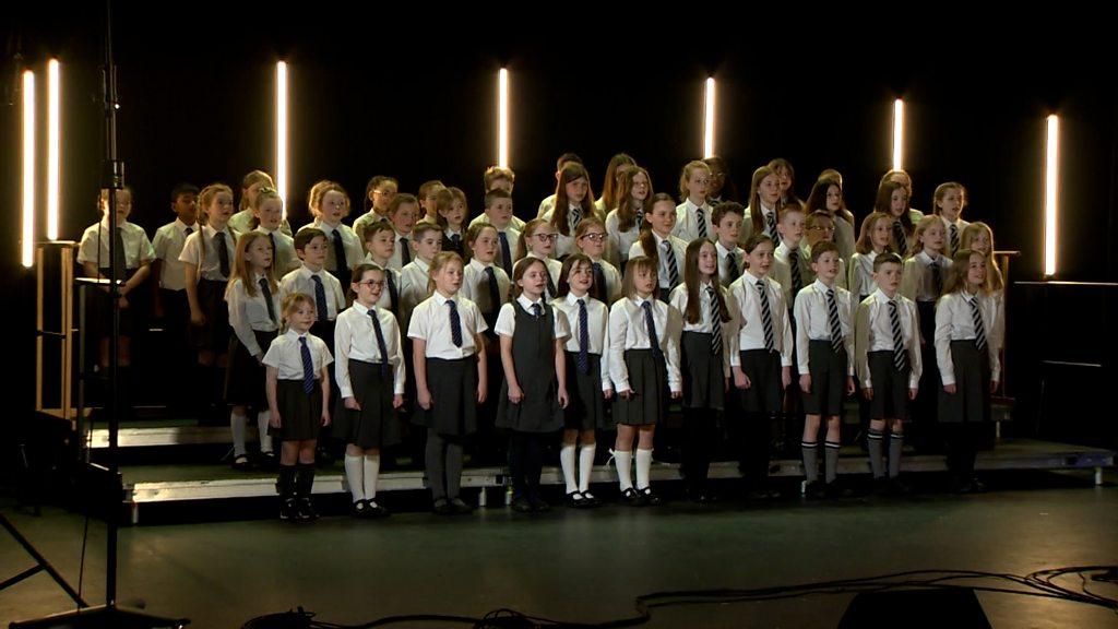 Children singing in a choir