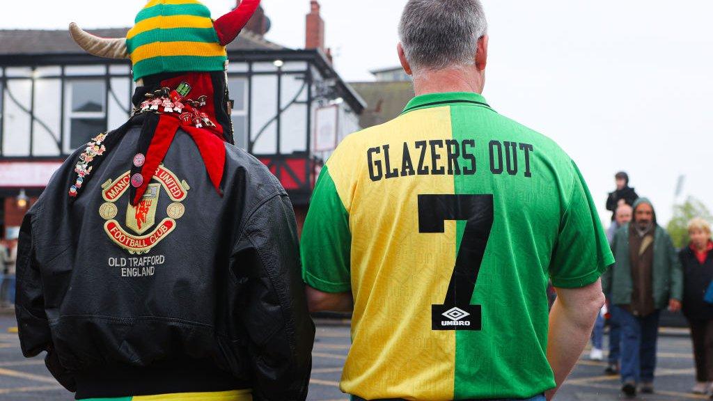 Fan protest at the Glazer's ownership of Manchester United