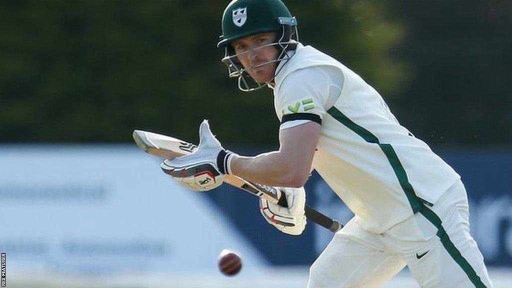 Ben Cox has made a combined total of 368 appearances for the Pears, with just over 9,000 runs and 613 dismissals