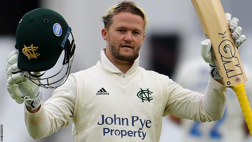 Ben Duckett in action for Nottinghamshire