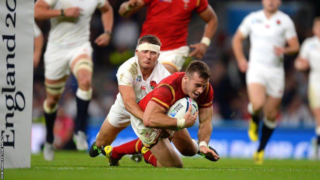 Gareth Davies scored Wales' only try against England in the 2015 World Cup victory at Twickenham