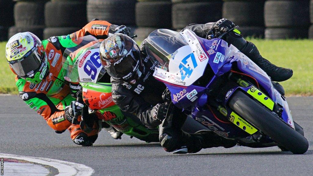 Richard Cooper was pushed all the way by Tom Booth-Amos in the Supersport races