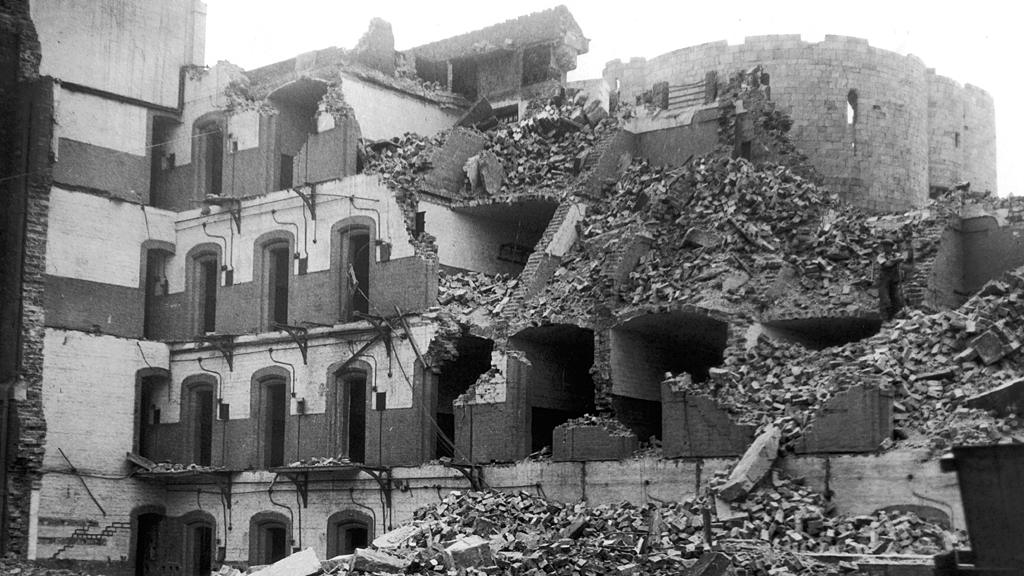 York Prison being demolished, 1935