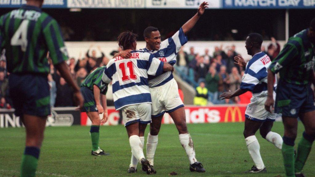 Les Ferdinand celebrating scoring for QPR