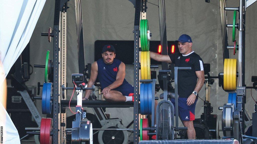 France captain Antoine Dupont trains in the gym while recovering from a fractured eye socket