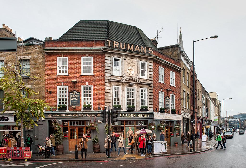 Golden Heart pub, Spitalfields, London