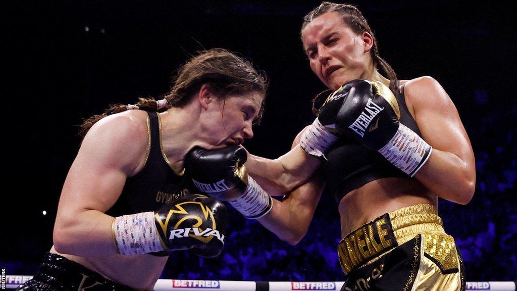 Katie Taylor v Chantelle Cameron