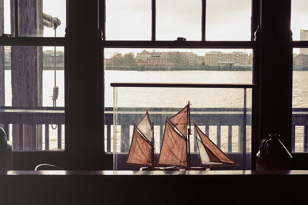 The Prospect of Whitby - Wapping, London