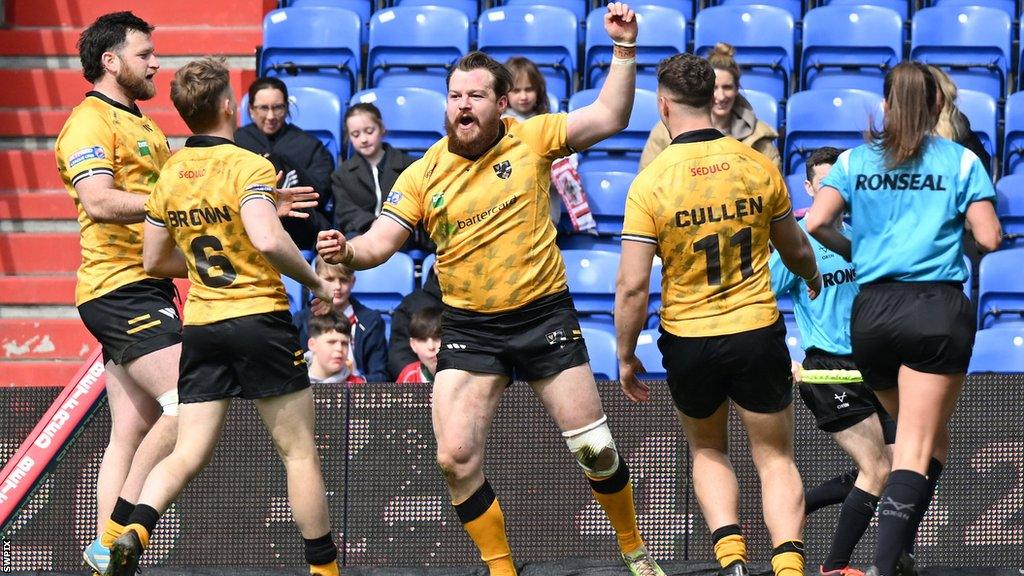 Tom Ashton's try early in the second half