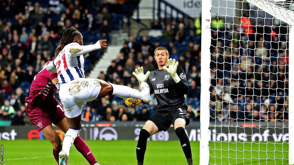 Cardiff's goalkeeper make a save