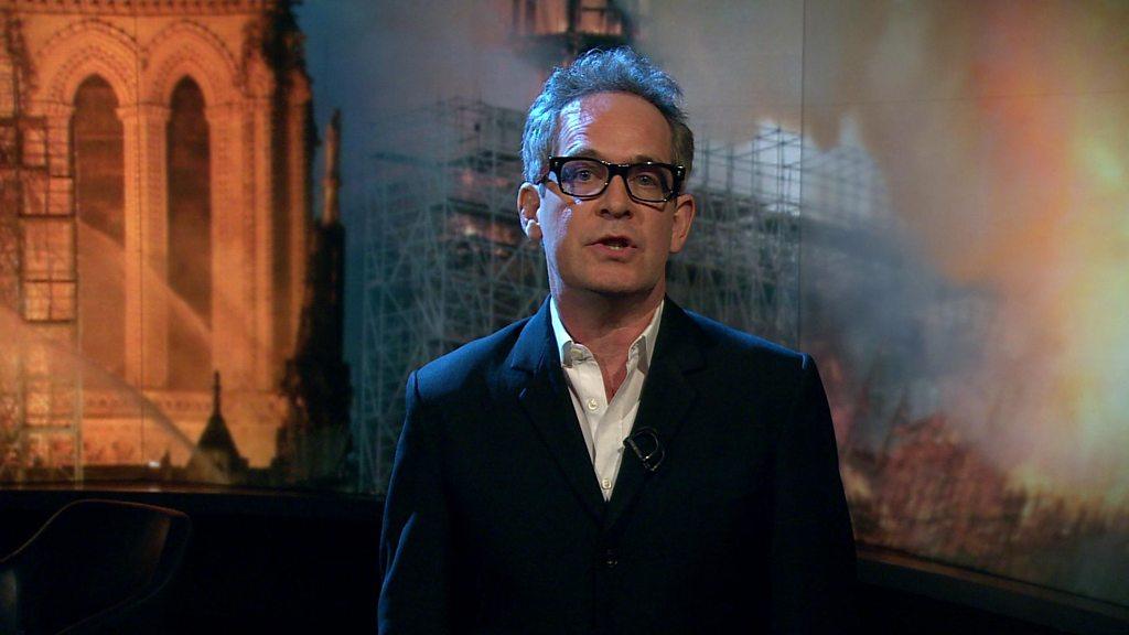 Tom Hollander reads Notre-Dame extract