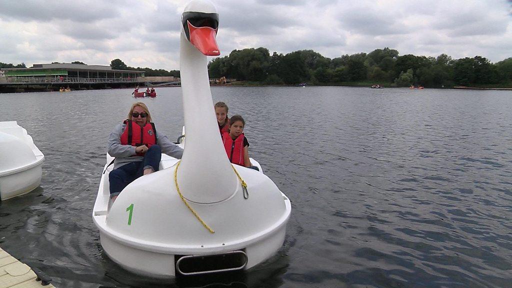 Boating at Rushden Lakes