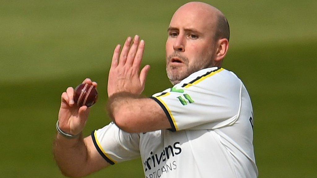 Warwickshire seamer Chris Rushworth