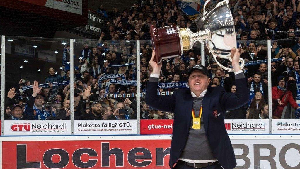 Pete Russell with German Championship trophy