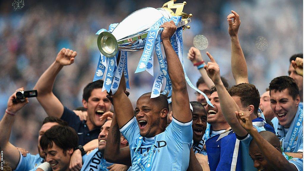 Manchester City celebrate winning the 2014 Premier League title