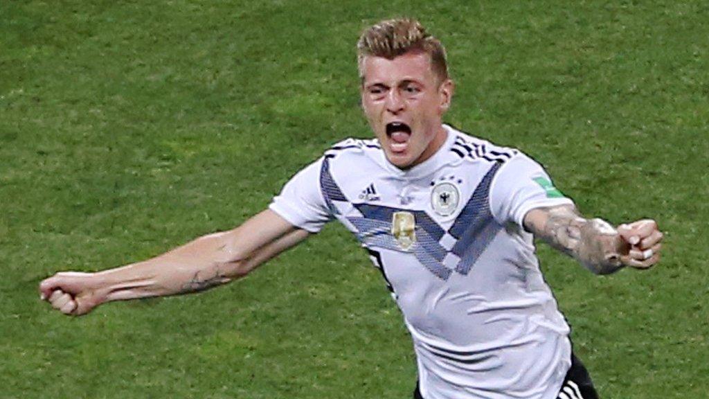 Toni Kroos celebrates