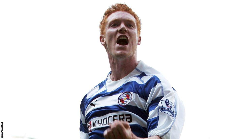 David Kitson celebrating for Reading