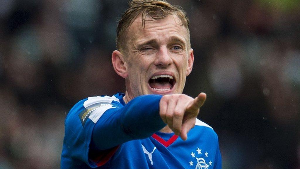 Dean Shiels in action for Rangers