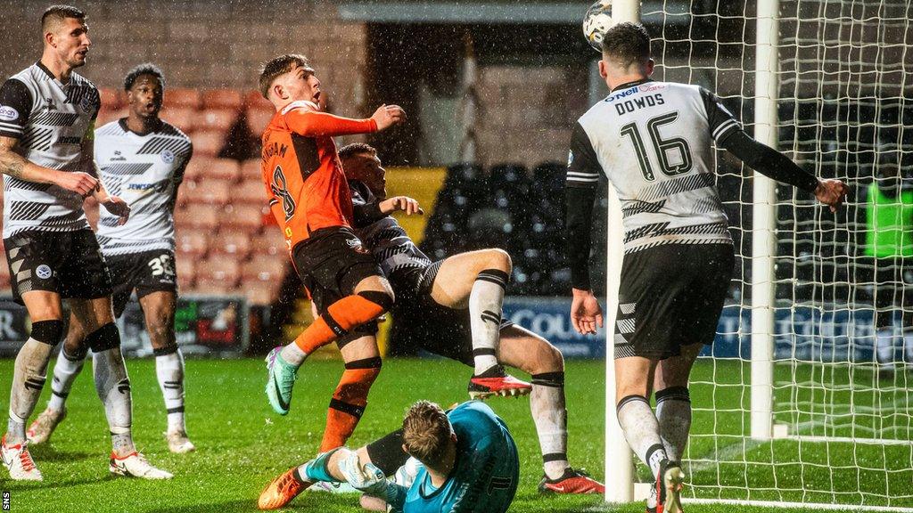 Kai Fotheringham forces in his 10 goal of the season - and seventh in six games - to return Dundee United to the top of the table