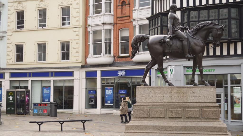 Wolverhampton's Queen Square