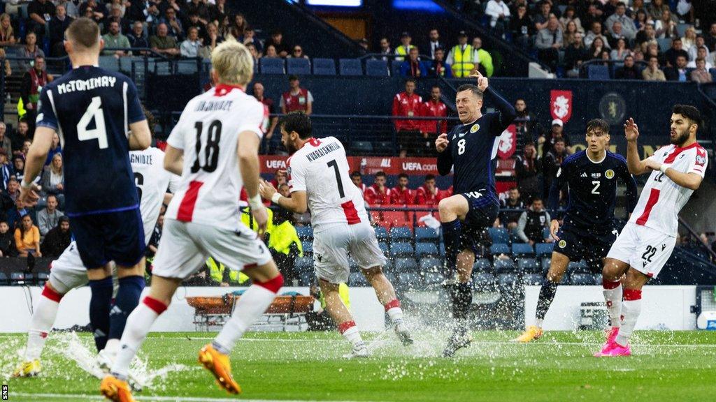 Once the action finally got under way, Scotland maintained their 100% record with a straightforward win courtesy of strikes from Callum McGregor and that man McTominay. Singing in the rain, what a glorious feeling, we're happy again