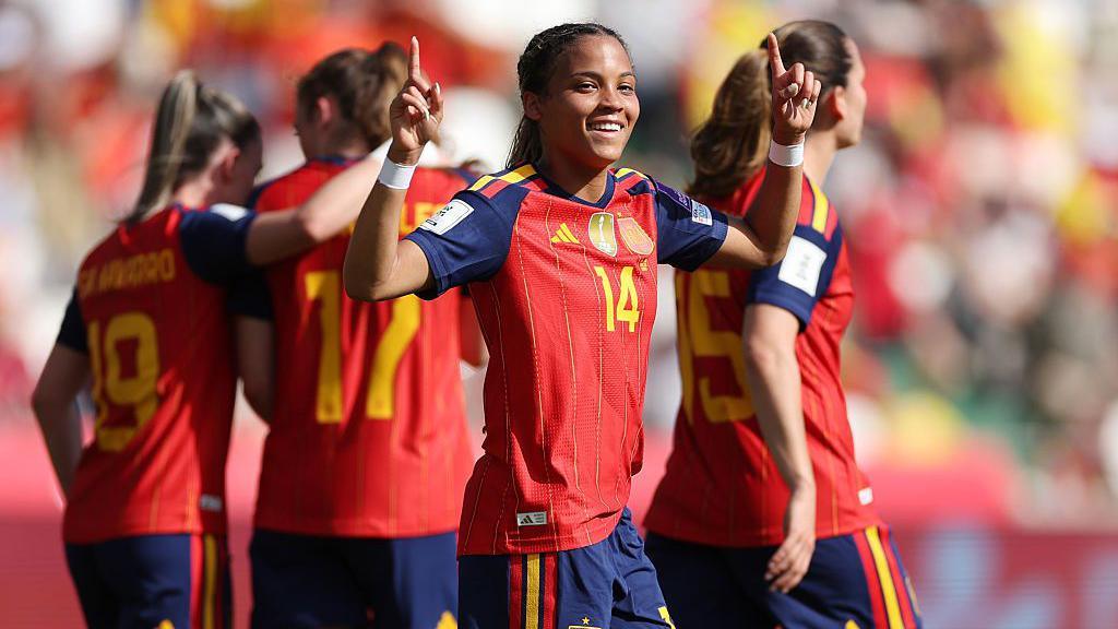 Vicky Lopez celebrates scoring for Spain against Ukraine