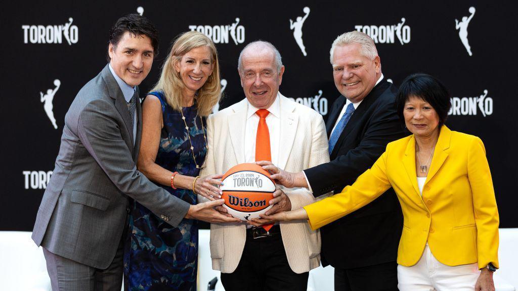 Prime Minister Justin Trudeau, WNBA commissioner Cathy Engelbert, Chairperson of MLSE Larry Tanenbaum, Ontario Premier Doug Ford and Toronto Mayor Olivia Chow. Prime Minister Justin Trudeau and other dignitaries announce the expansion of the WNBA to Canada with a team in Toronto.