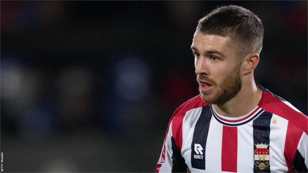 Daniel Crowley playing for Willem II