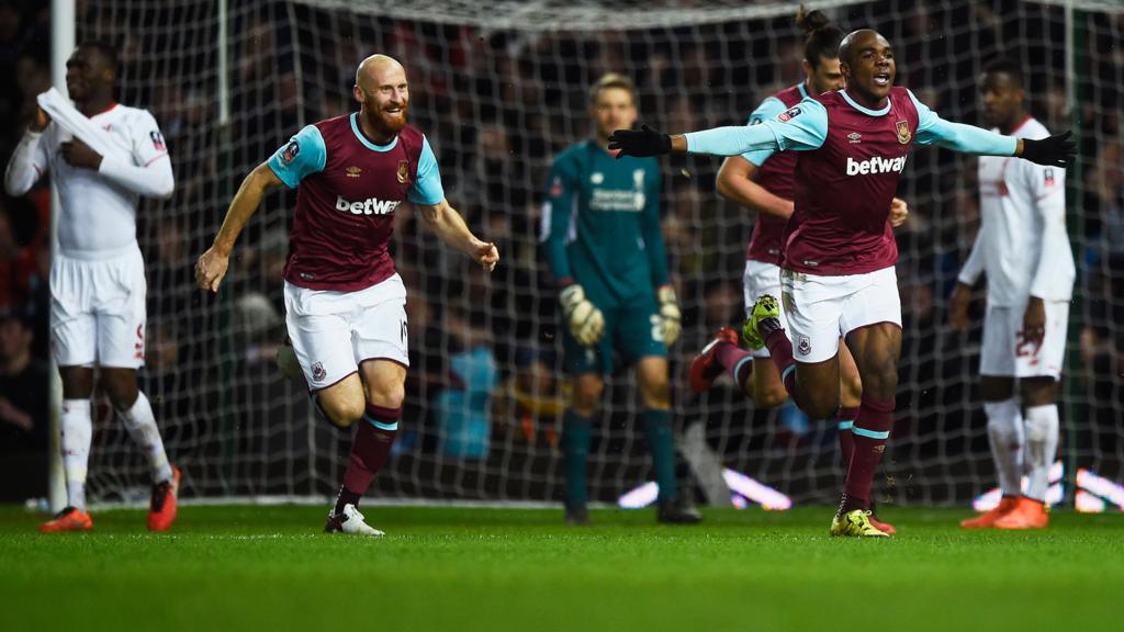 Angelo Ogbonna celebrates