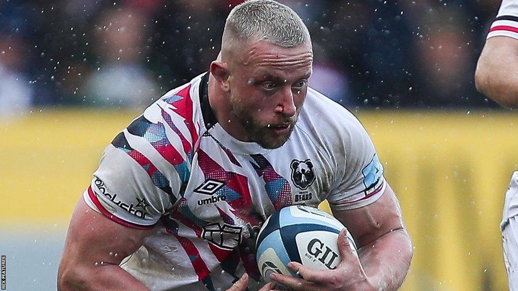 Bristol Bears prop Max Lahiff in action