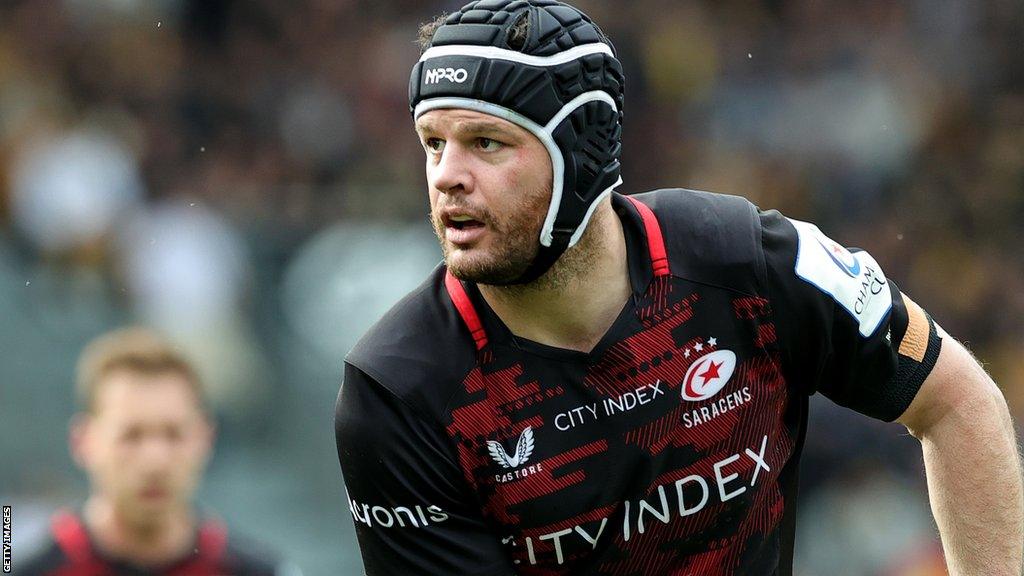 Duncan Taylor in action for Saracens